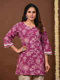 Women Floral Printed Pure Cotton Kurti