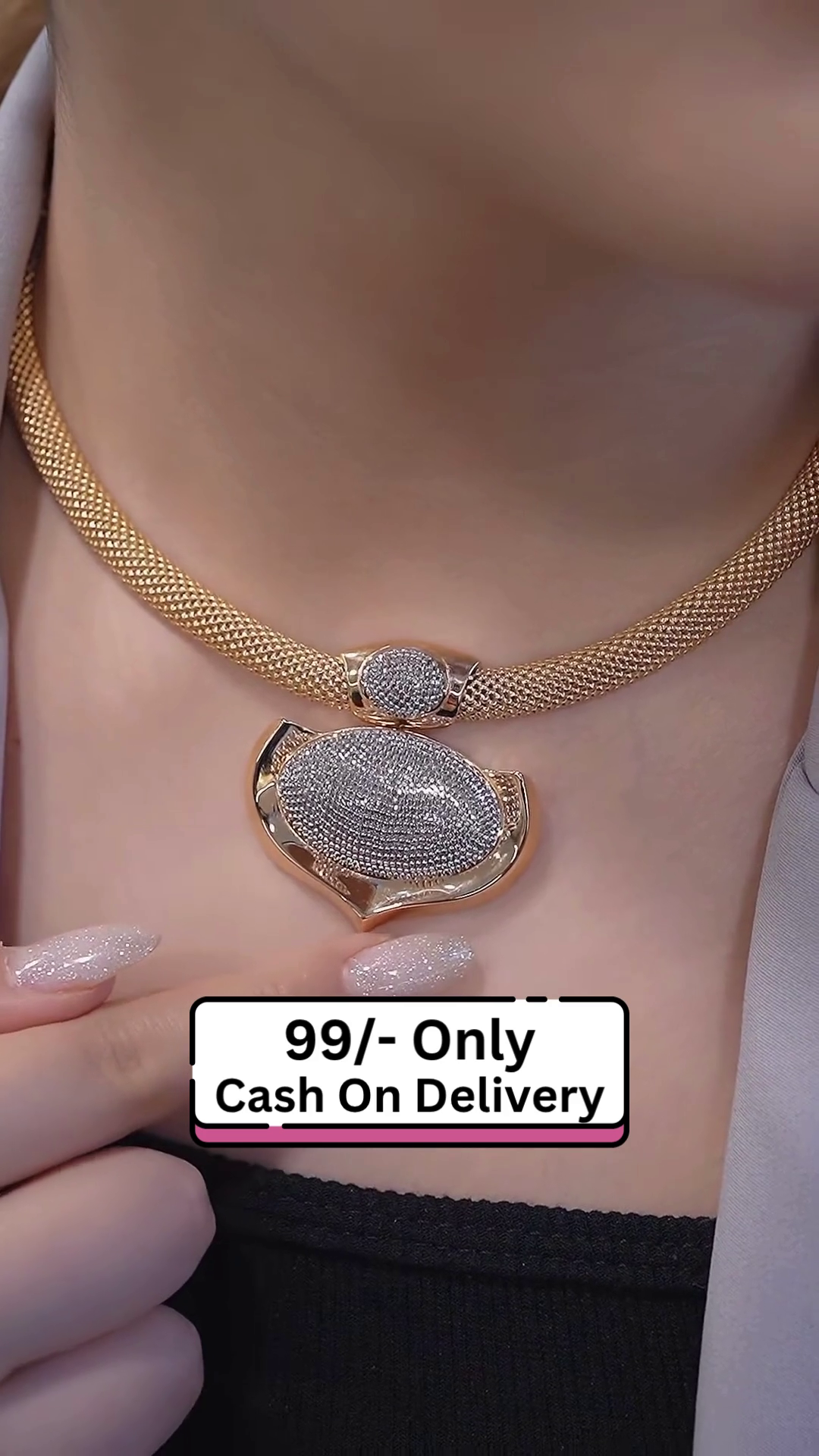 Elegant Gold-Toned Necklace with Sparkling Pave Detail and Mesh Chain