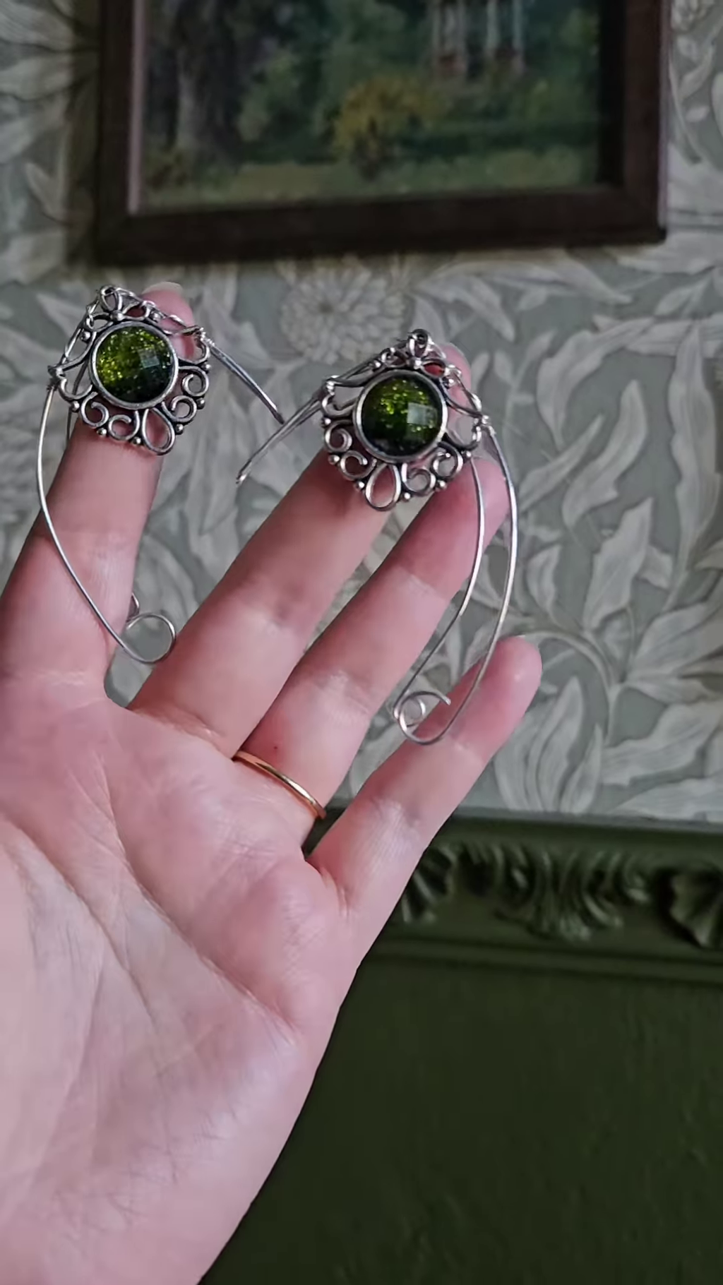 Enchanting Dragonfly Bracelet with Gemstone Detail