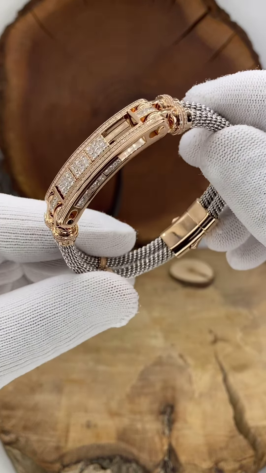 Sophisticated Two-Tone Cable Bracelet with Rose Gold-Toned Accents and Pavé Detailing
