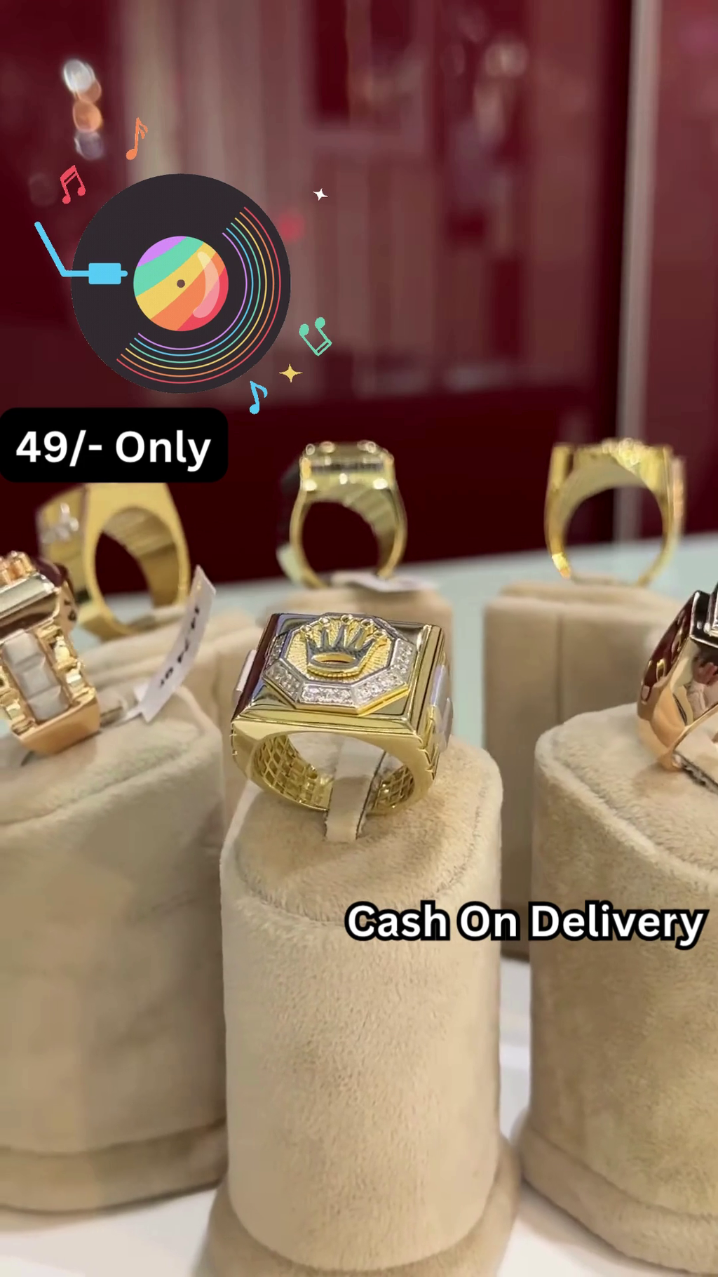 Bold Gold-Toned Statement Ring with Intricate Textured Design for Men