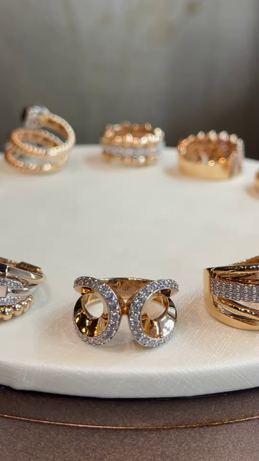 Chic Gold-Toned Ring Stack with Pavé, Textured, and Chain Link Designs