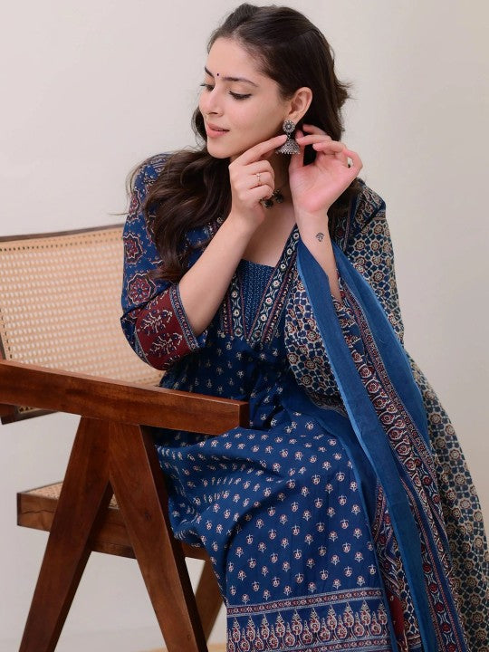 Floral Printed V Neck Anarkali Kurta With Trousers & Dupatta