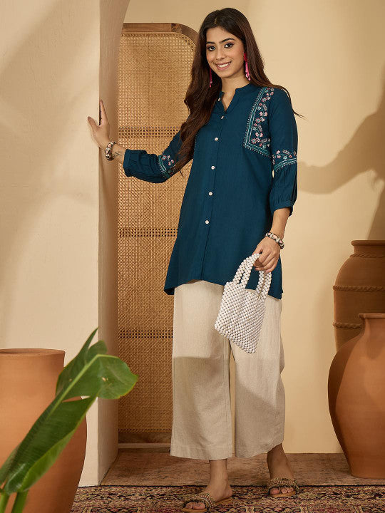Women Viscose Rayon Embroidered Straight Kurtis
